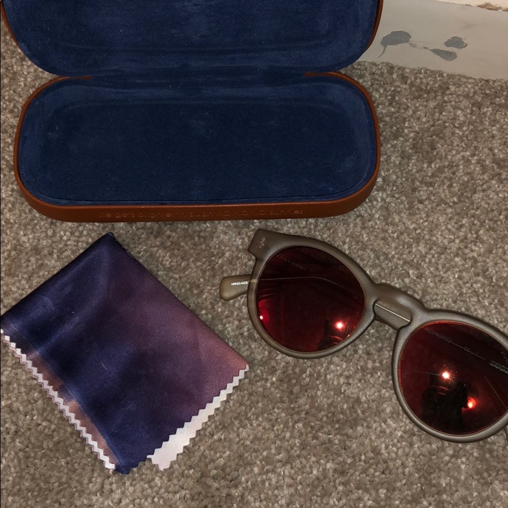 Grey Komono Sunglasses